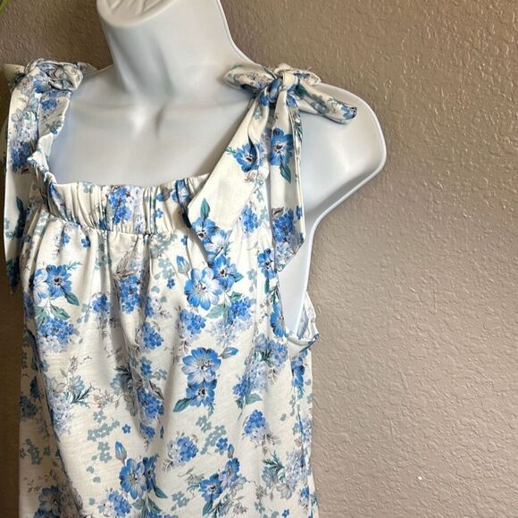#363 Elliott & Vine sleeveless floral printed top size 1X - Picture 4 of 9